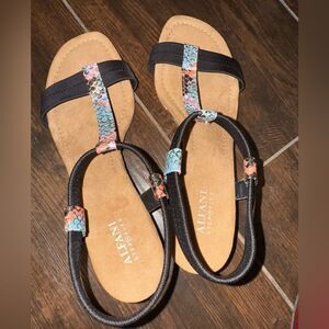 Alfani Vacanzaa Step N Flex Snakeskin Wedge Sandals Black Multi 10M NWOT